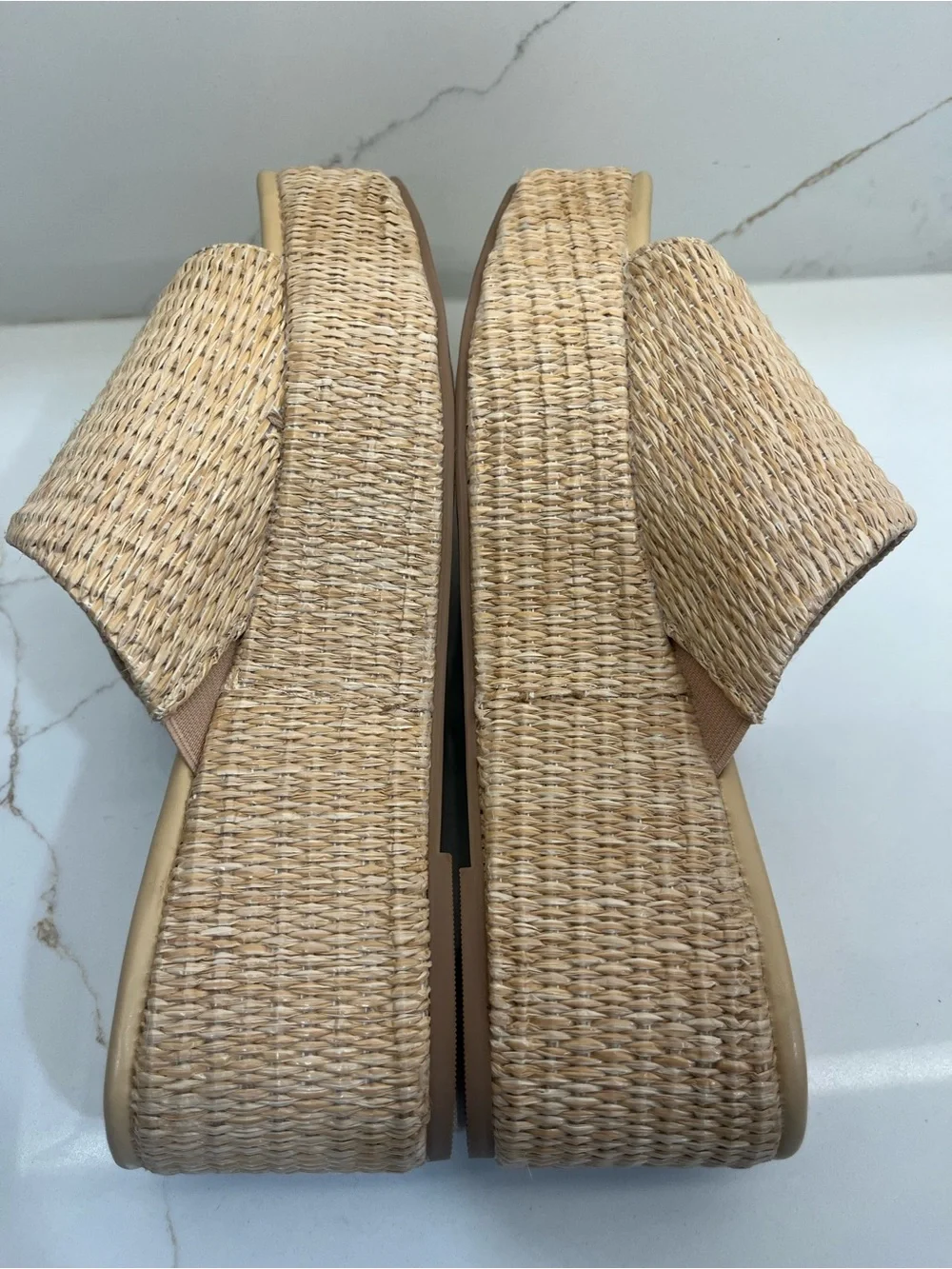 NWT Abercrombie & Fitch Natural Woven Tan Platform Slide Sandals